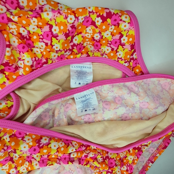 Land's End Swim Set Size 12+ plus FREE GIFT - Picture 6 of 12